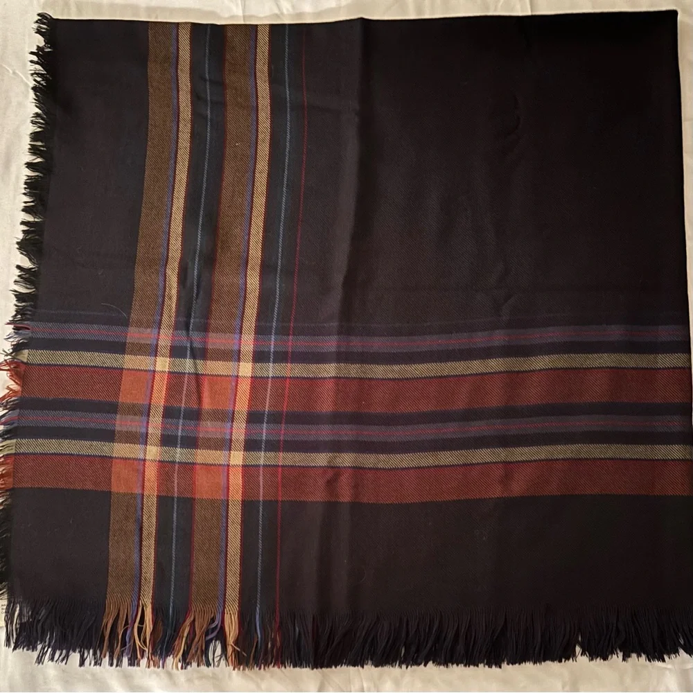 JOHN HANLY & Co Ireland Pure New Wool Shawl Scarf Plaid Purple Red Grey 54 x 54